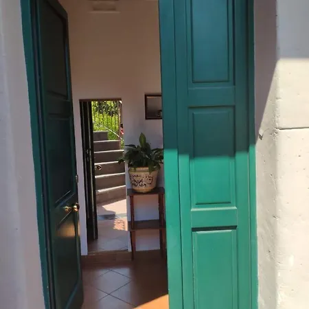Apartment Sweet *